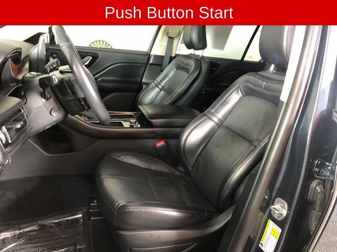 Used 2022 Lincoln Aviator Reserve w/ Elements Package Plus AWD/4WD image 11