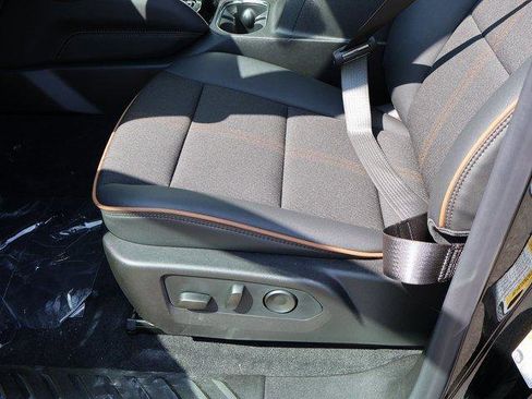 New 2026 GMC Canyon AT4 image 36