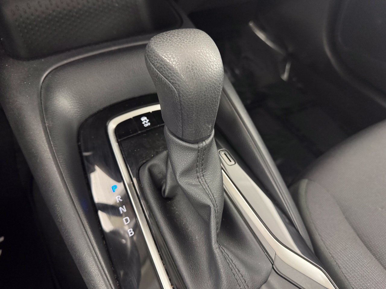 Used 2026 Toyota Corolla LE FWD image 20