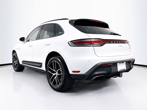 Used 2023 Porsche Macan Turbo AWD/4WD image 31