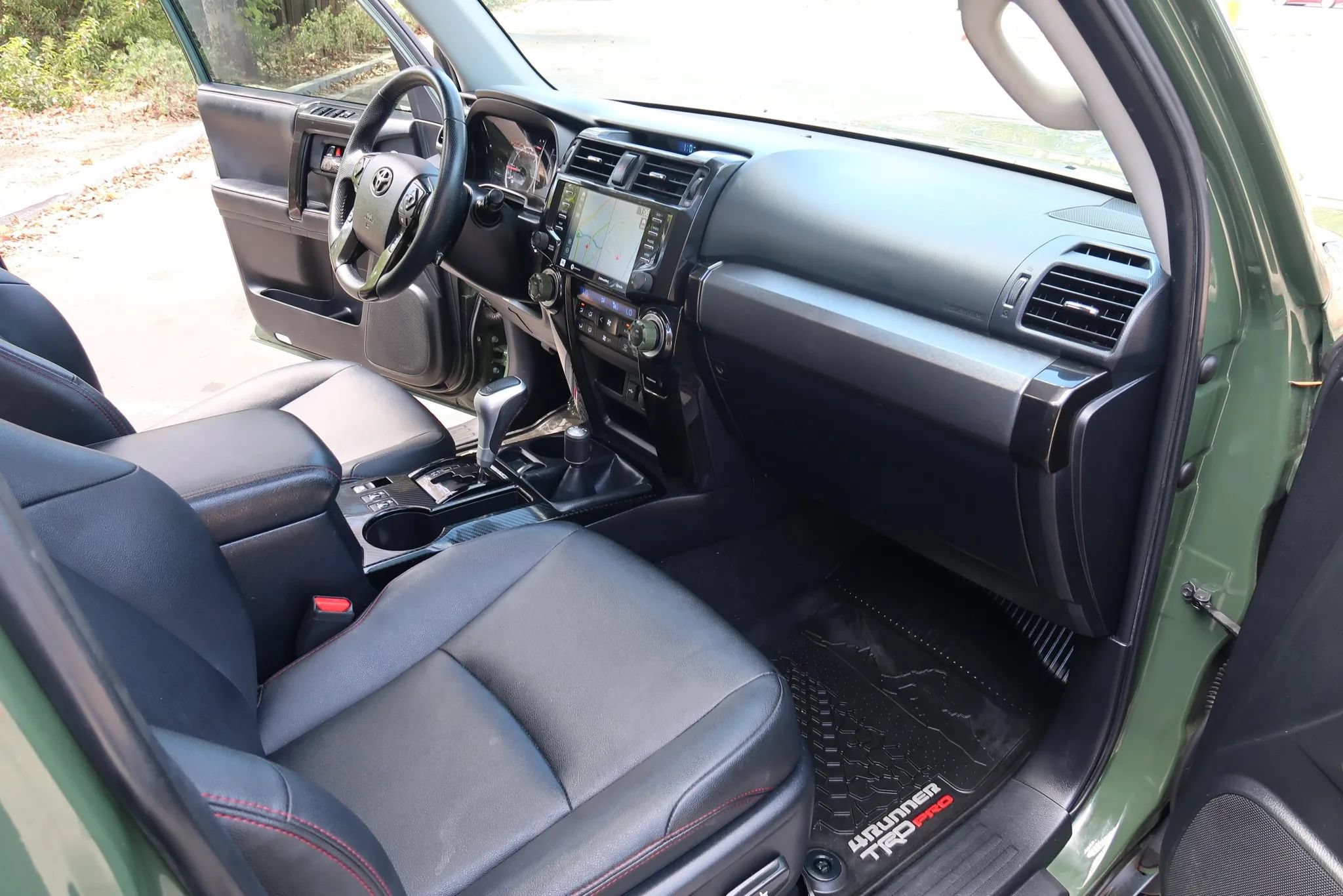 Used 2020 Toyota 4Runner TRD Pro AWD/4WD image 24