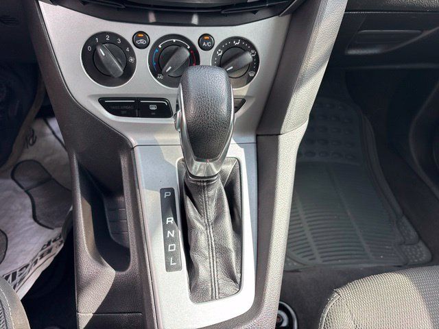 Used 2012 Ford Focus SE FWD image 13
