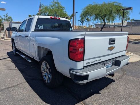 Used 2018 Chevrolet Silverado 1500 Custom w/ Custom Value Package image 6