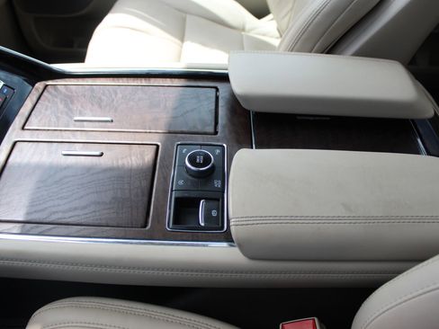 Used 2020 Lincoln Navigator L Reserve w/ Equipment Group 208A Reserve AWD/4WD image 34