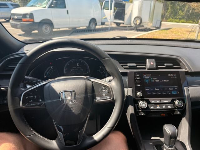 Used 2021 Honda Civic EX image 2