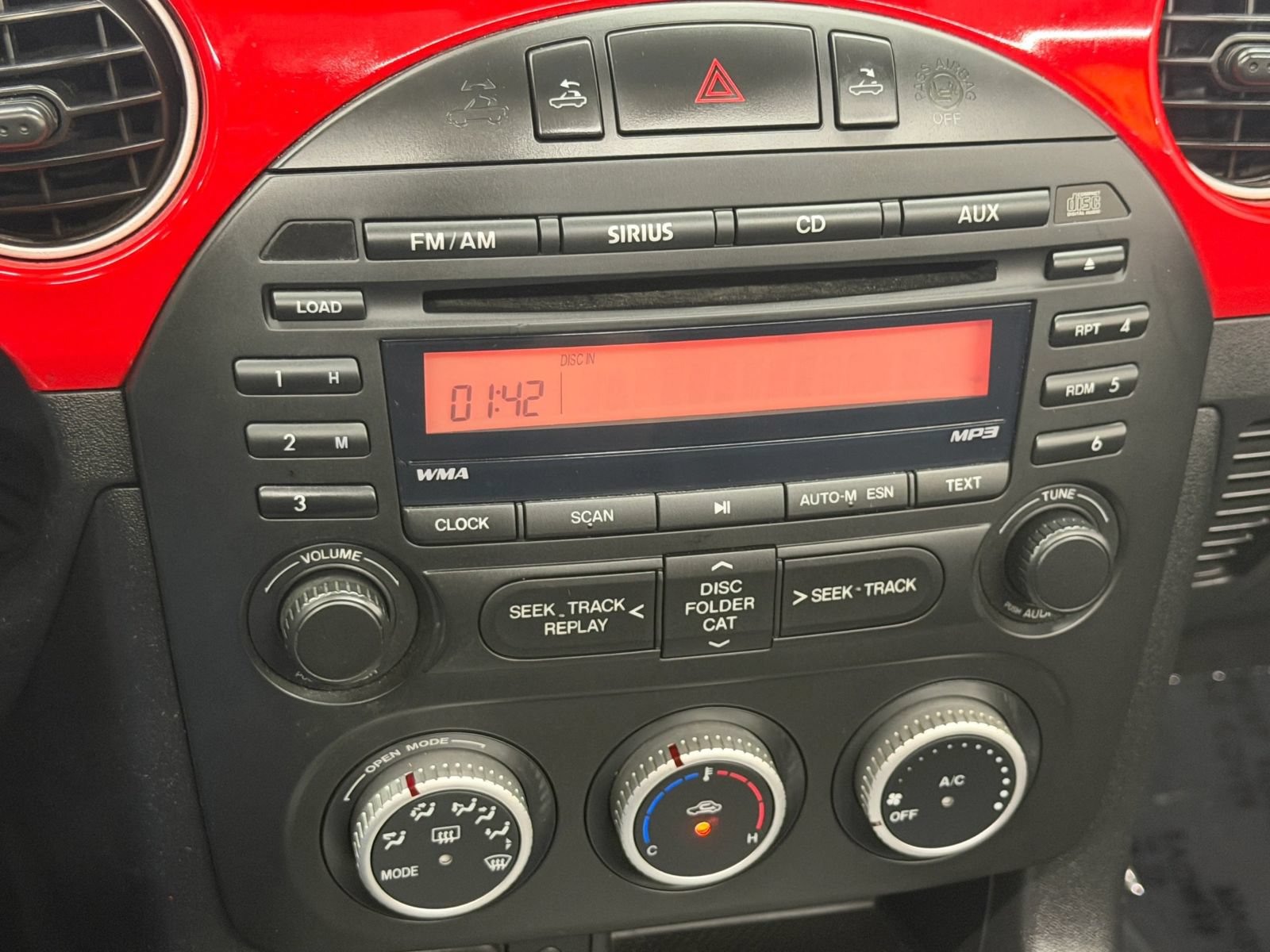 Used 2013 MAZDA MX-5 Miata Club RWD image 23