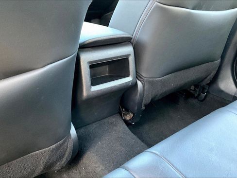 Used 2024 Toyota Camry SE image 16