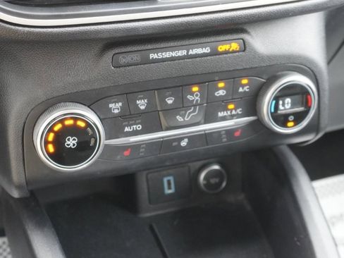 Used 2020 Ford Escape SEL image 15