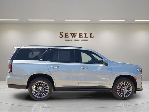 Used 2024 Cadillac Escalade V image 5
