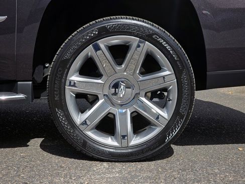 Used 2016 Cadillac Escalade ESV Luxury RWD image 45