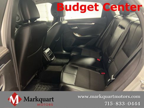 Used 2014 Chevrolet Impala LT w/ Convenience Package image 9