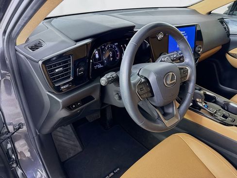 Certified 2024 Lexus NX 250 FWD image 9