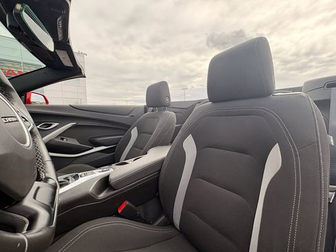 Used 2023 Chevrolet Camaro LT image 16