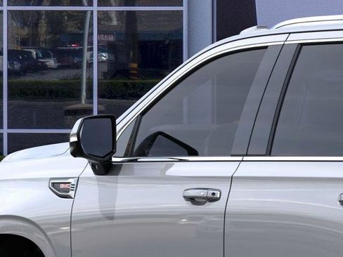 New 2026 GMC Yukon Denali image 12