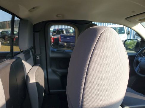 Used 2019 Toyota Tacoma SR5 image 29