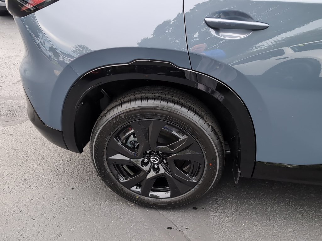 New 2026 MAZDA CX-5 2.5 S w/ Premium Package AWD/4WD image 4