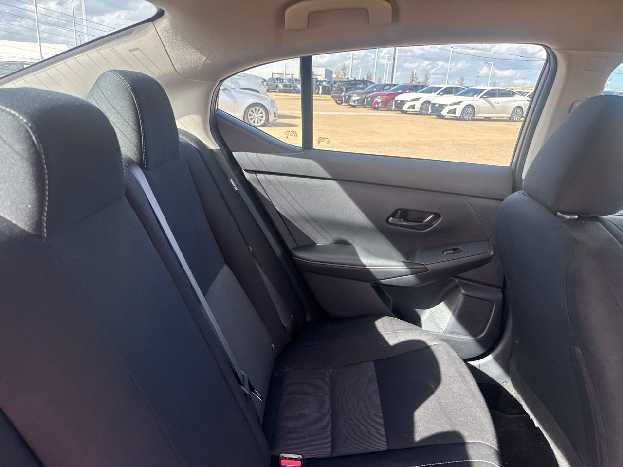 Used 2025 Nissan Sentra SV w/ Trunk Package FWD image 38