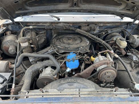 Used 1987 Ford F250 4x4 Regular Cab image 12