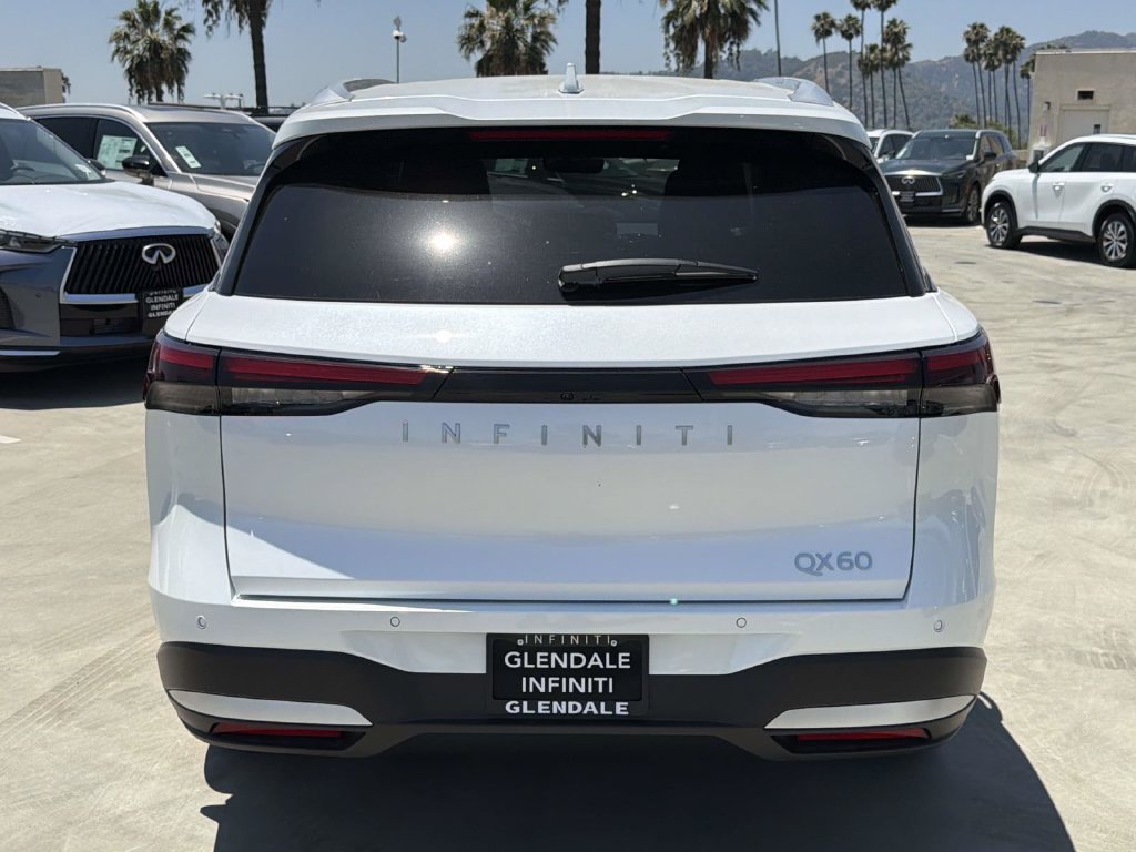 New 2027 INFINITI QX60 Luxe FWD image 5