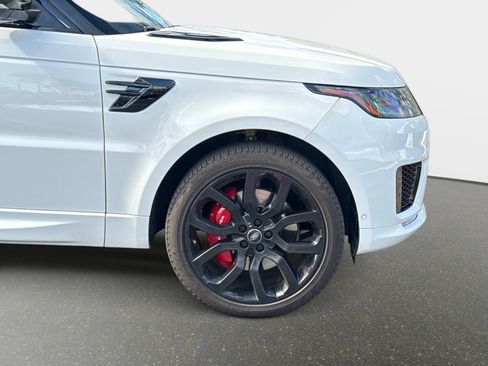 Used 2020 Land Rover Range Rover Sport HSE Dynamic image 22
