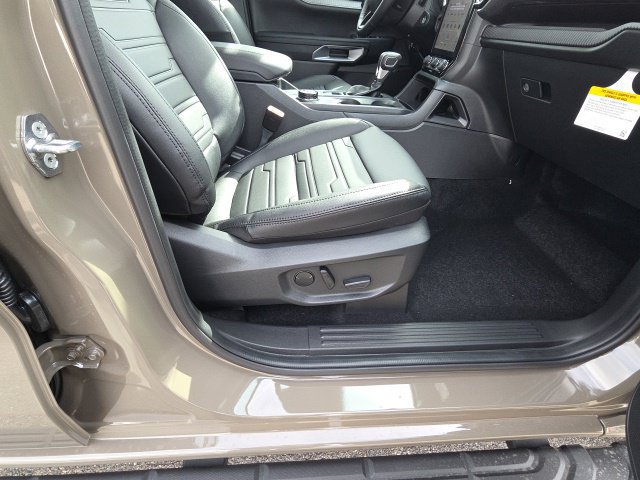 New 2026 Ford Ranger Lariat w/ Black Appearance Package AWD/4WD image 28