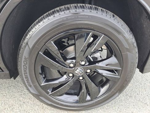 Certified 2025 Buick Encore GX Sport Touring w/ Advanced Technology Package image 22