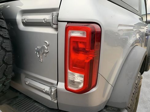 Used 2024 Ford Bronco Black Diamond image 30