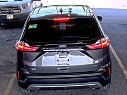 Used 2023 Ford Edge SEL w/ Convenience Package AWD/4WD image 5