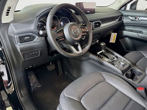 New 2025 MAZDA CX-5 AWD 2.5 S w/ Preferred Package image 5
