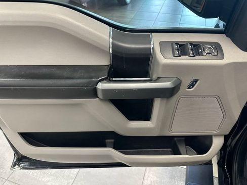 Used 2017 Ford F150 XLT AWD/4WD image 17