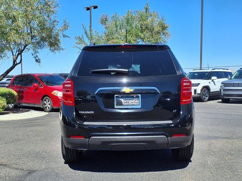 Used 2017 Chevrolet Equinox LT w/ Driver Confidence Package II FWD image 5