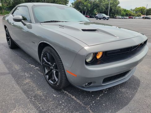 Used 2017 Dodge Challenger R/T w/ Blacktop Package RWD image 3