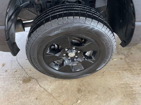 Used 2019 RAM 1500 Big Horn AWD/4WD image 10