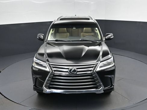 Used 2017 Lexus LX 570 4WD image 39