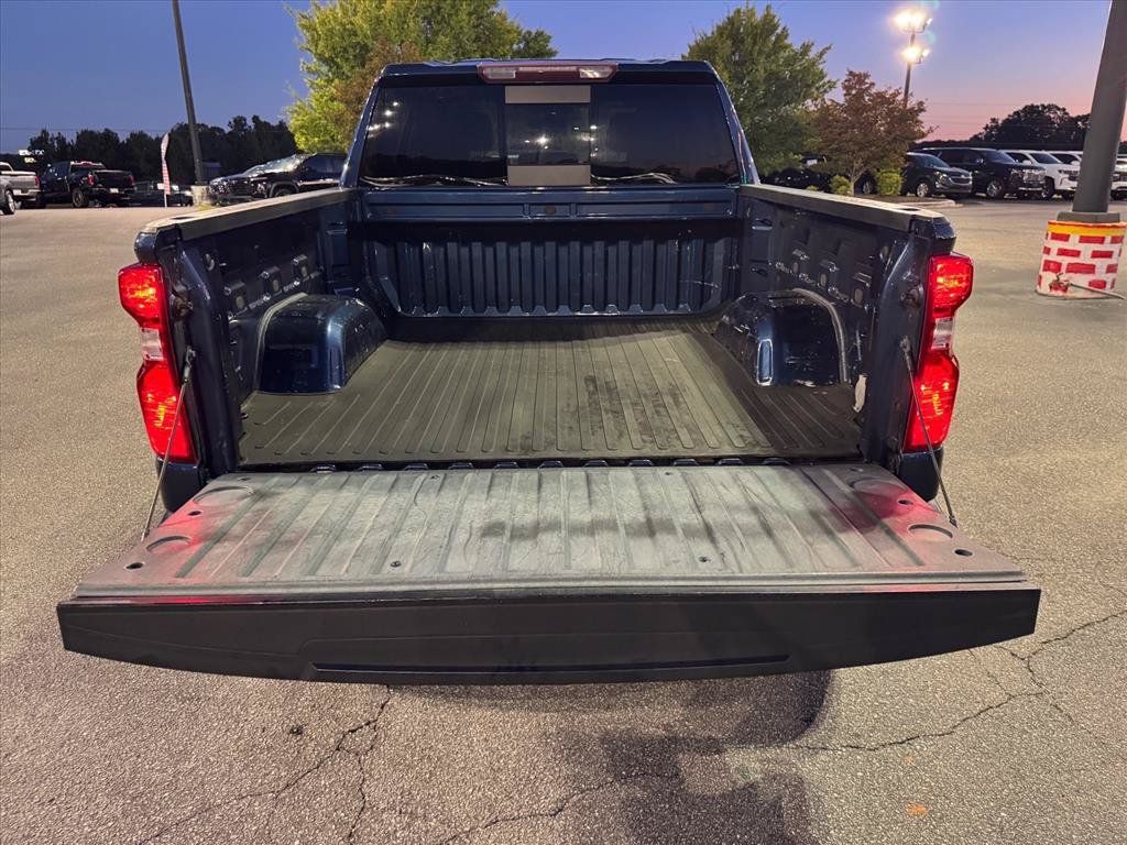 Used 2020 Chevrolet Silverado 1500 LT w/ All-Star Edition AWD/4WD image 10