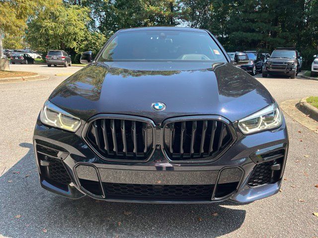 Used 2022 BMW X6 xDrive40i AWD/4WD image 3
