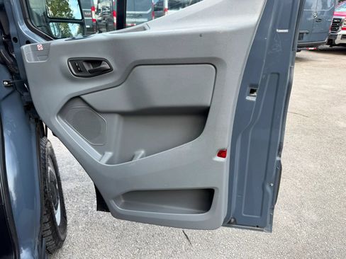 Used 2019 Ford Transit 250 148 High Roof Extended RWD image 16