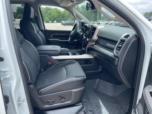 Used 2024 RAM 3500 Laramie w/ Towing Technology Group AWD/4WD image 41