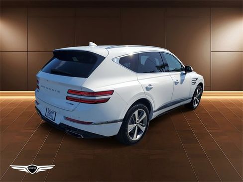 Used 2024 Genesis GV80 3.5T image 6
