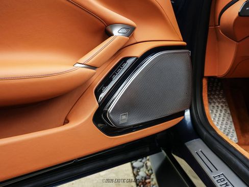 Used 2026 Ferrari Roma Spider RWD image 30