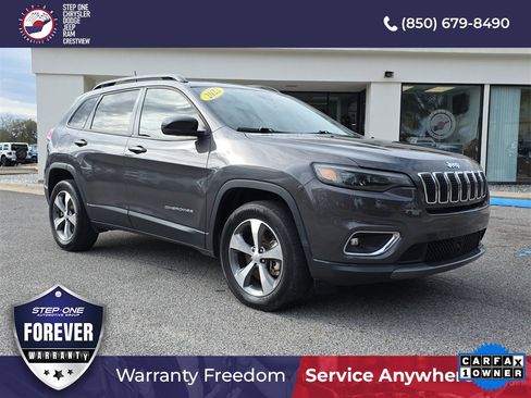 Used 2022 Jeep Cherokee Limited image 2