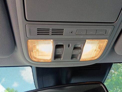 Used 2022 Honda CR-V EX-L image 23
