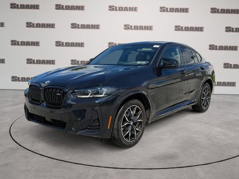 Used 2024 BMW X4 M40i AWD/4WD image 1