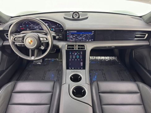 Used 2023 Porsche Taycan GTS image 13