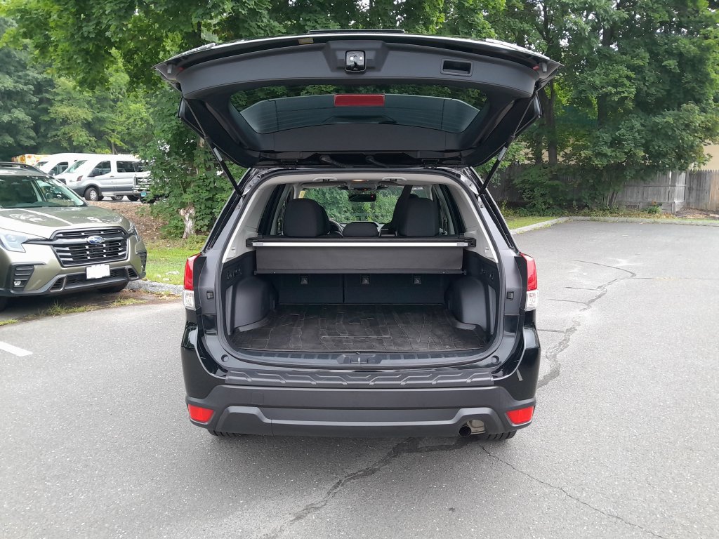 Used 2023 Subaru Forester Premium AWD/4WD image 32