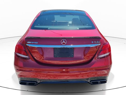Used 2019 Mercedes-Benz E 63 AMG S image 8