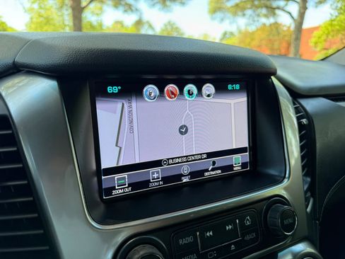 Used 2019 Chevrolet Tahoe LT RWD image 21