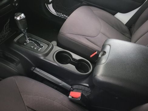 Used 2014 Jeep Wrangler Unlimited Sport w/ Quick Order Package 24S image 26