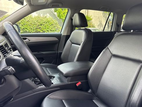 Used 2019 Volkswagen Atlas SE w/ Towing Package FWD image 21