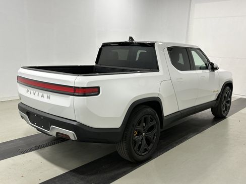 Used 2023 Rivian R1T Adventure image 5